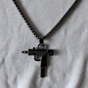 Pendant with necklace